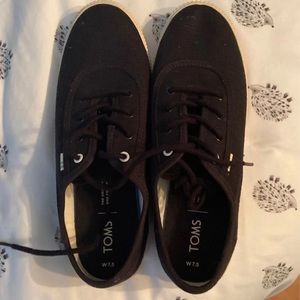 Toms Canvas Sneakers